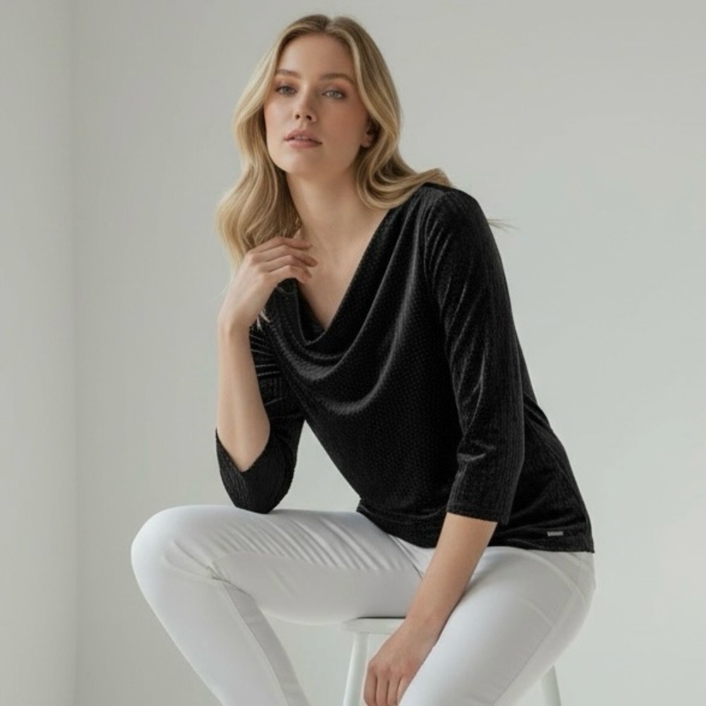 TAHARI Cowl Neck Velvet Texture Blouse 3/4 Sleeves Pullover Black Logo